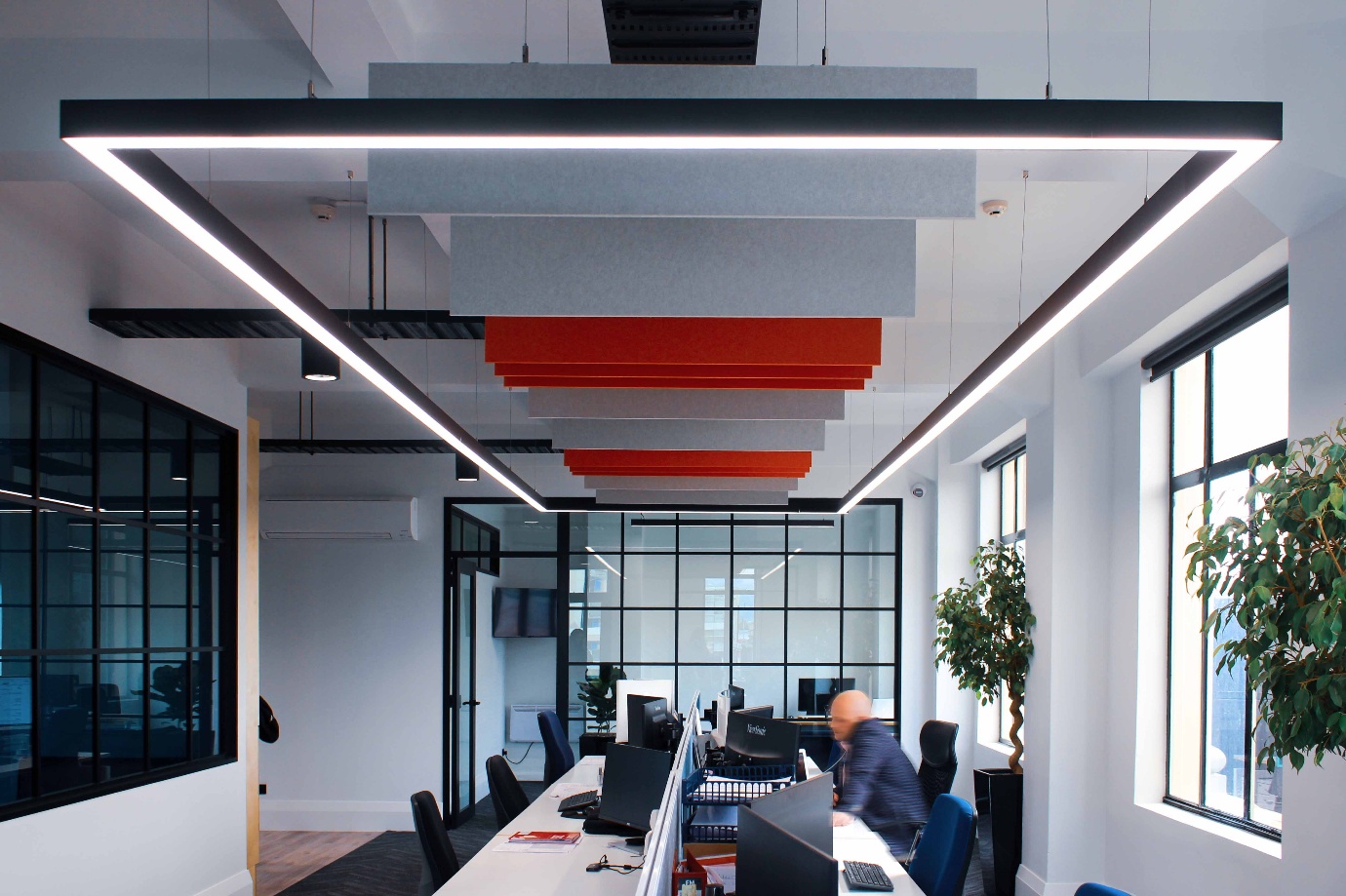 Aluminium Soho Suite — Vision Systems